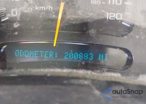 2005 Chevrolet Suburban 1500 Ls from USA, damaged, VIN 3GNEC16Z75G197803